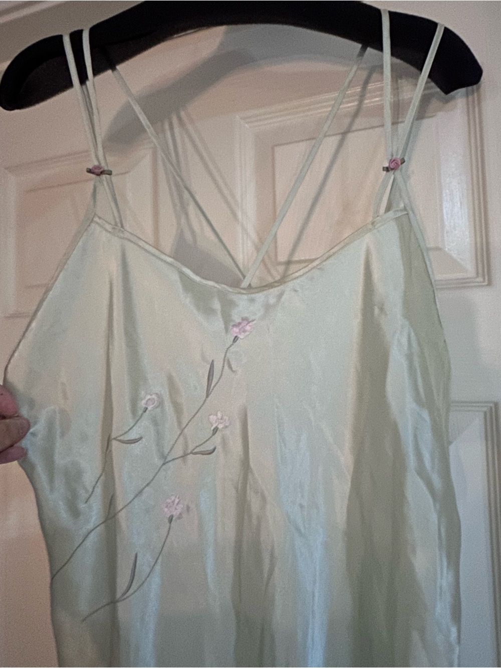 Beautiful Ladies nightgown, Size L - Picture 5 of 9